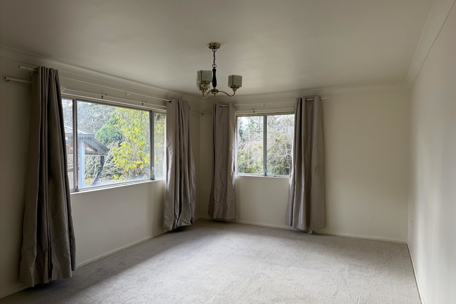 44 Paris Parade, Katoomba, NSW 2780 AUS