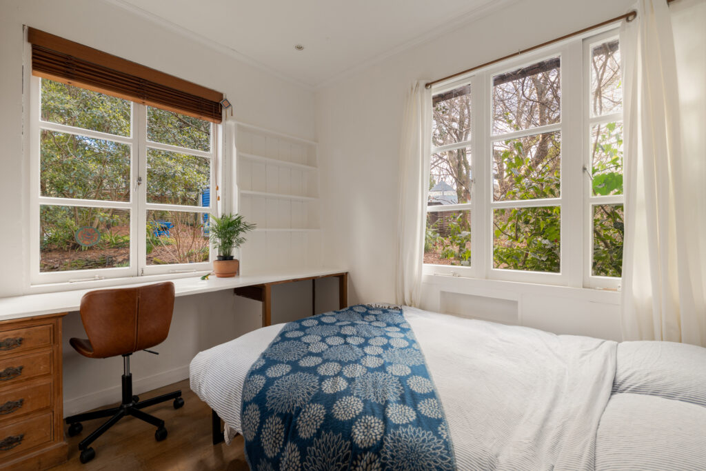 17 Myoori Avenue, Wentworth Falls, NSW 2782 AUS