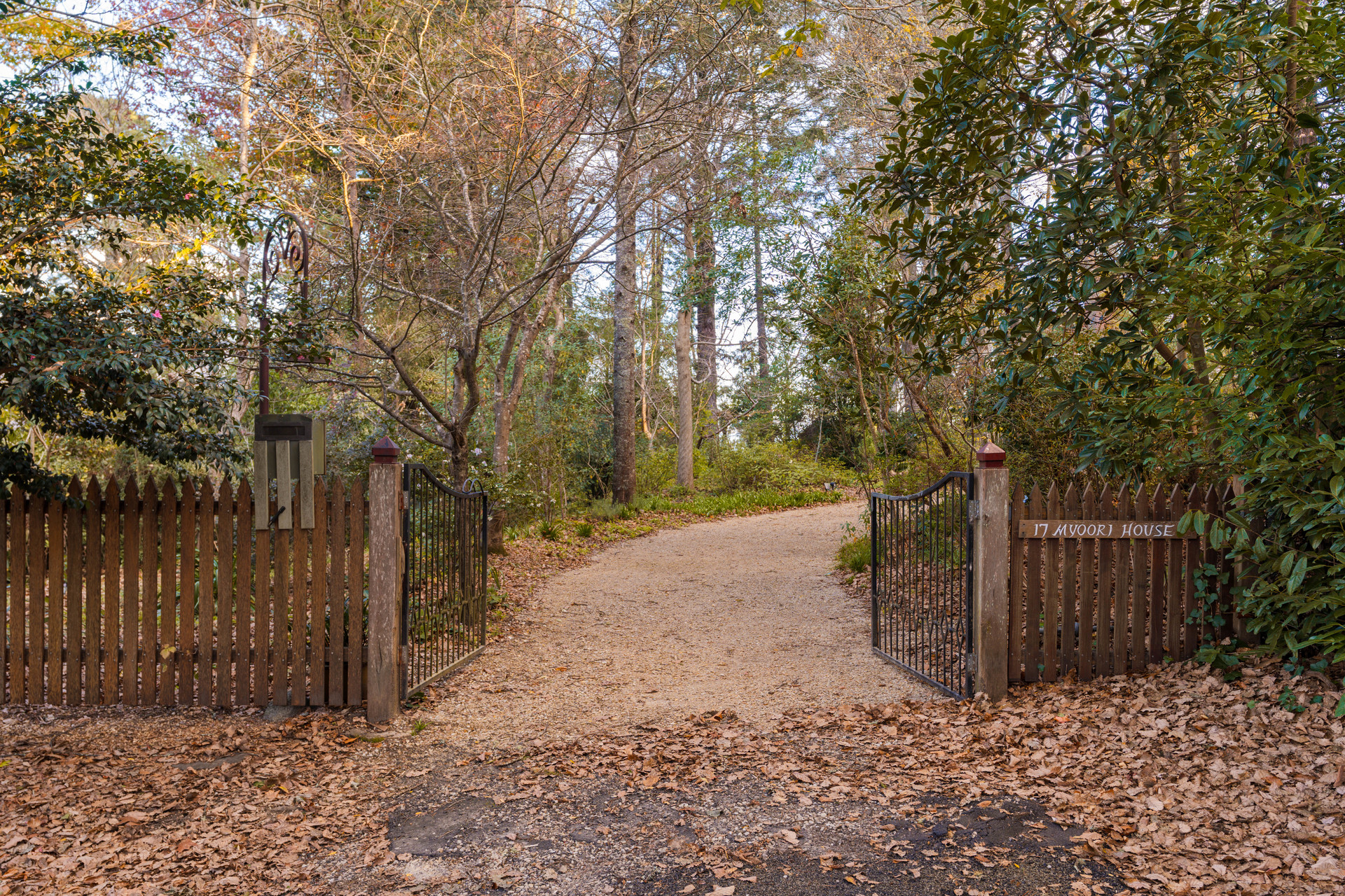 17 Myoori Avenue, Wentworth Falls, NSW 2782 AUS