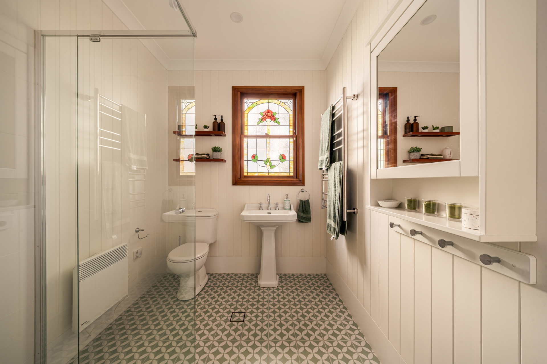 10 Warne Street, Katoomba, NSW 2780 AUS