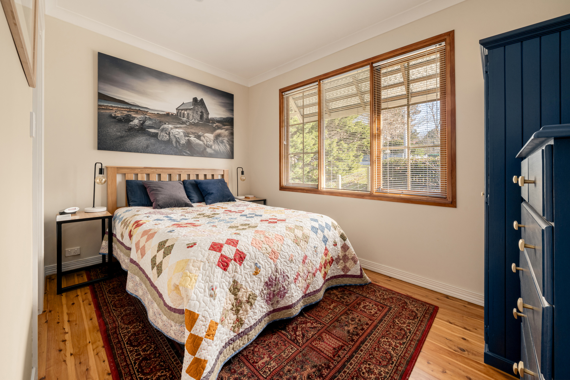 10 Warne Street, Katoomba, NSW 2780 AUS