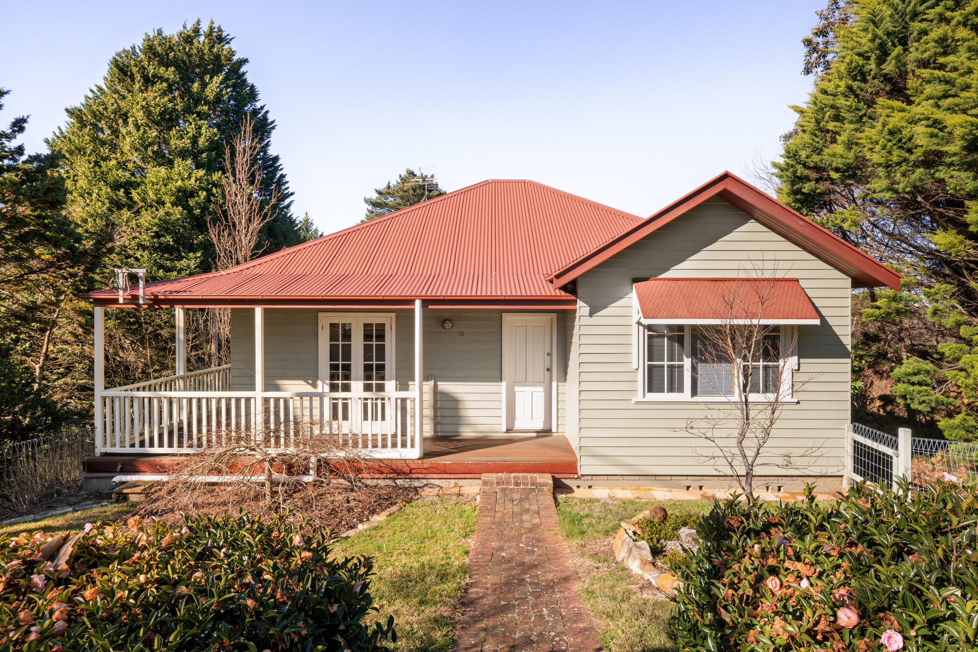 10 Warne Street, Katoomba, NSW 2780 AUS