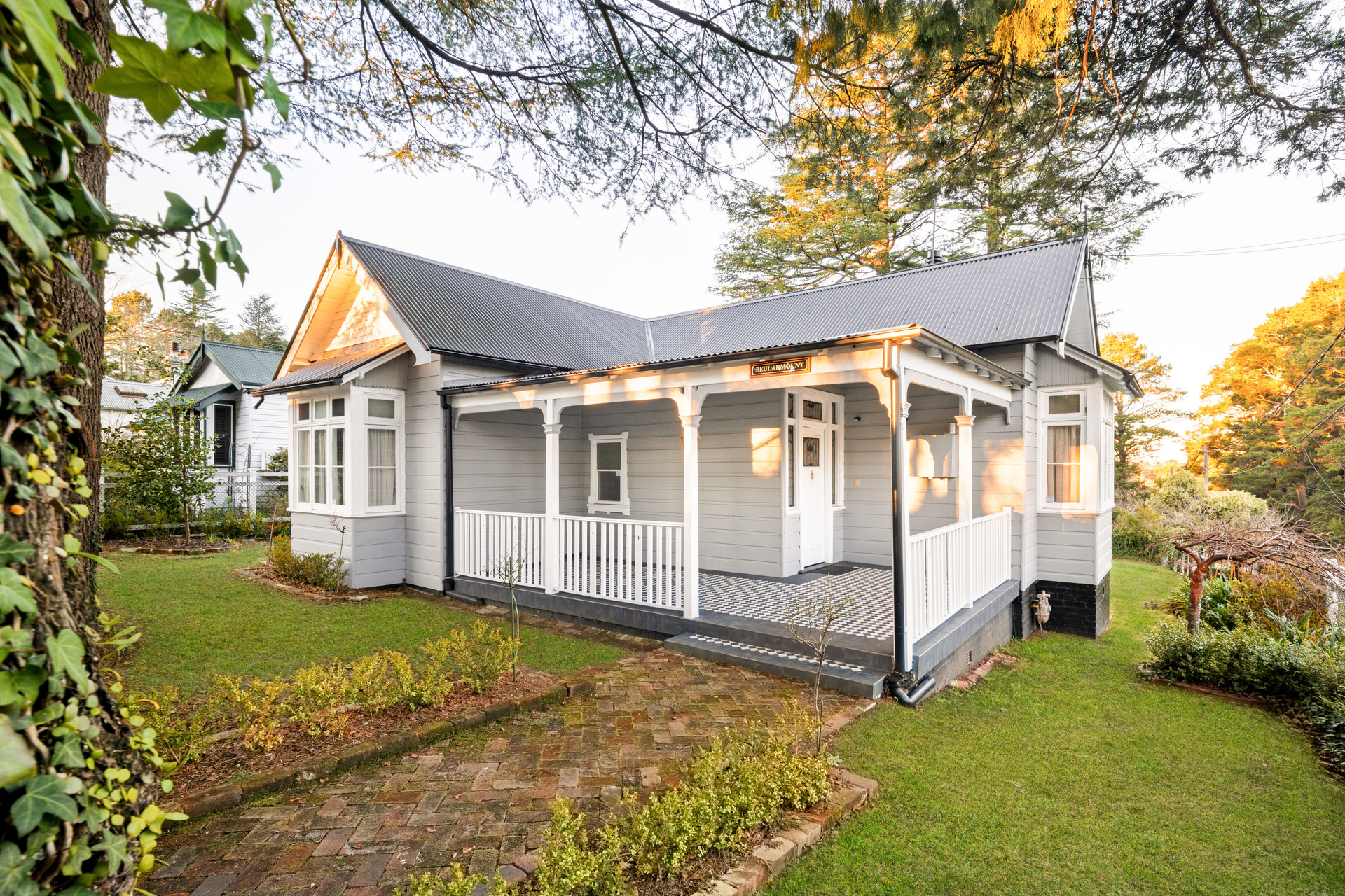 304 Leura Mall, Leura, NSW 2780 AUS