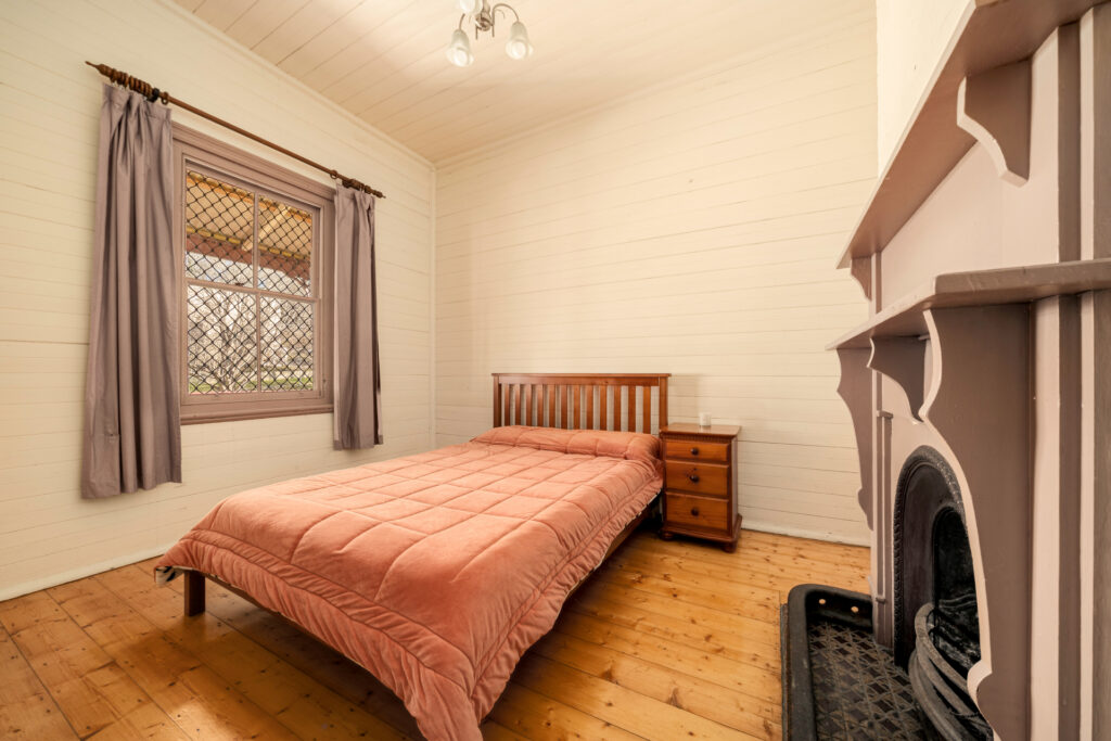 9 Cooper Street, Katoomba, NSW 2780 AUS