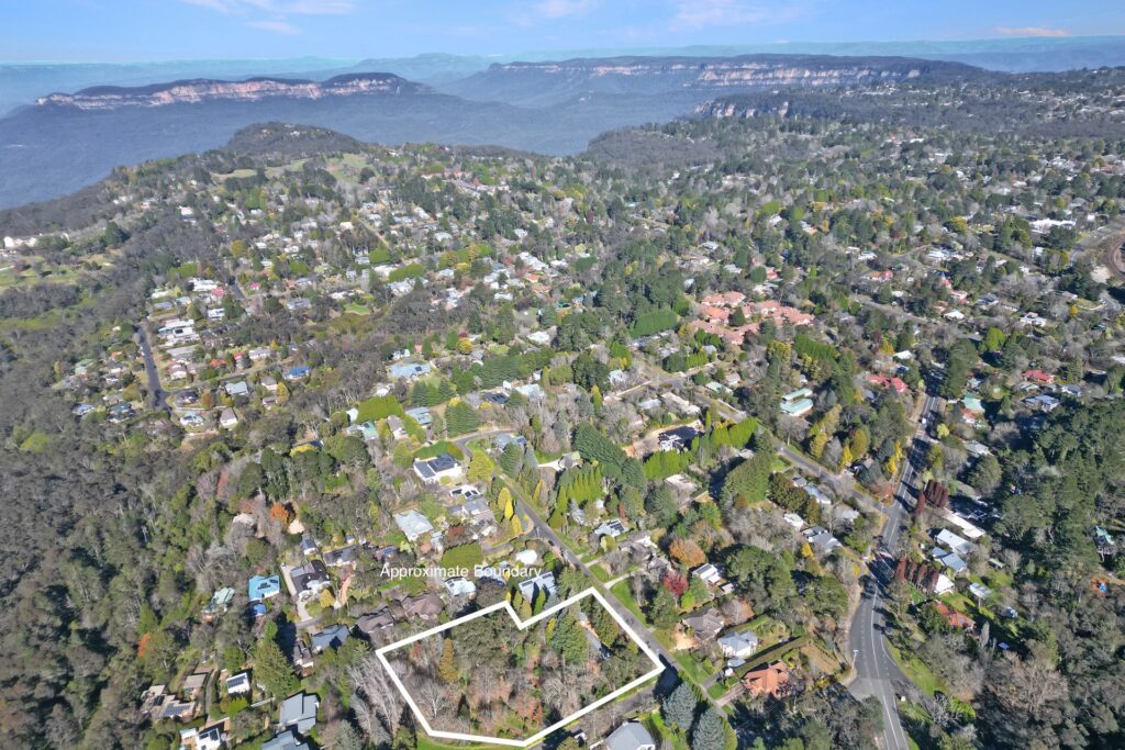 8 Herbert Street, Leura, NSW 2780 AUS