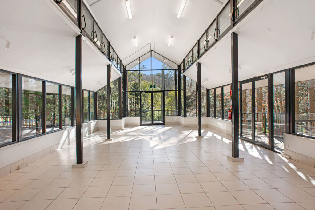 8 Herbert Street, Leura, NSW 2780 AUS