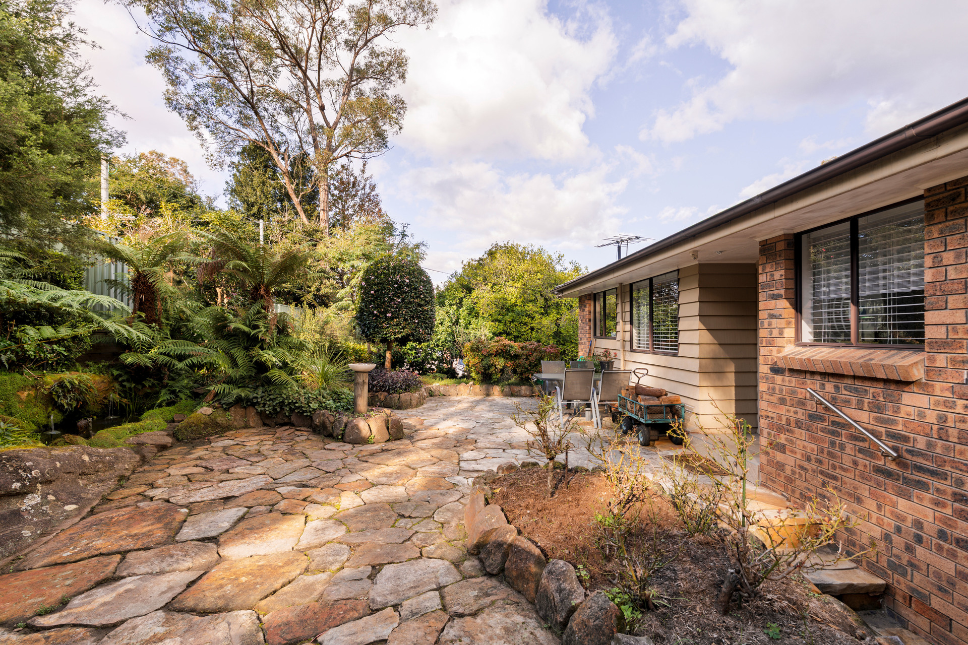 35 Ellison Road, Springwood, NSW 2777 AUS