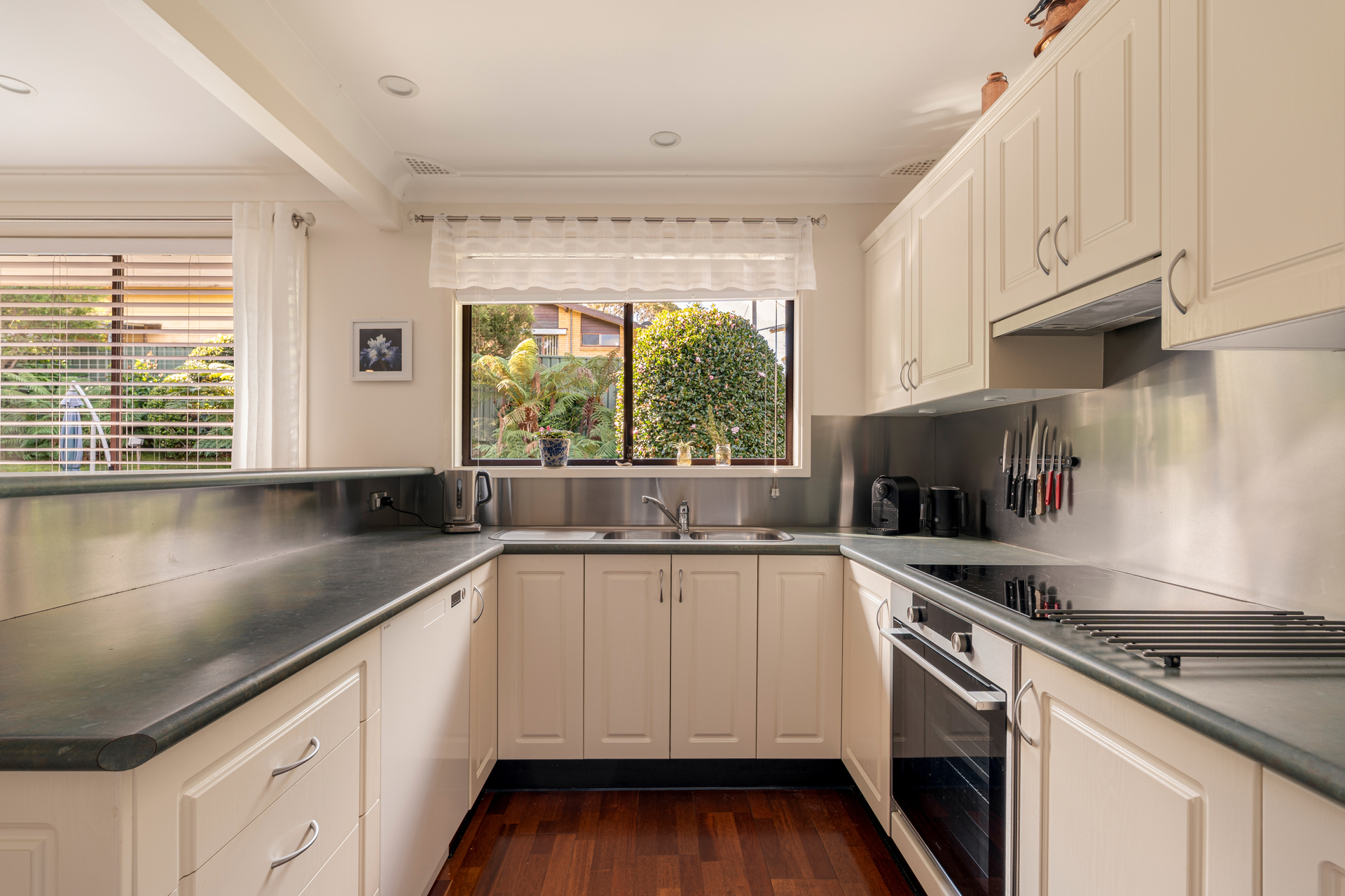 35 Ellison Road, Springwood, NSW 2777 AUS