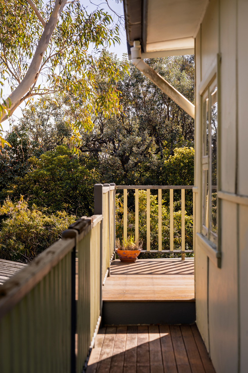 92 Clear View Parade, Hazelbrook, NSW 2779 AUS