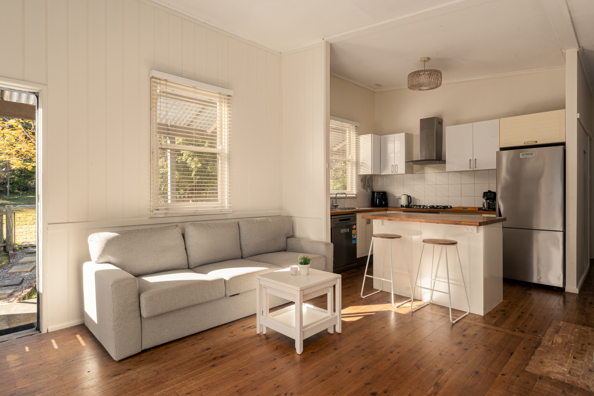 92 Clear View Parade, Hazelbrook, NSW 2779 AUS