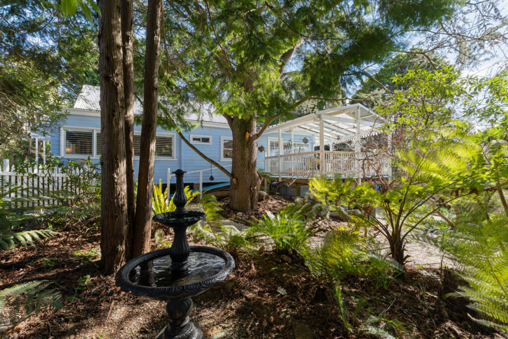 78 Govetts Leap Road, Blackheath, NSW 2785 AUS