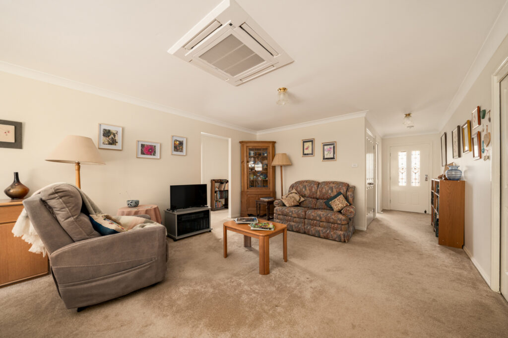 9/11 Cale Lane, Wentworth Falls, NSW 2782 AUS