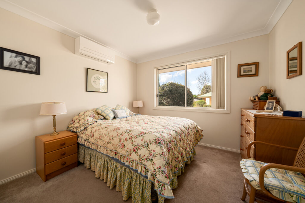 9/11 Cale Lane, Wentworth Falls, NSW 2782 AUS