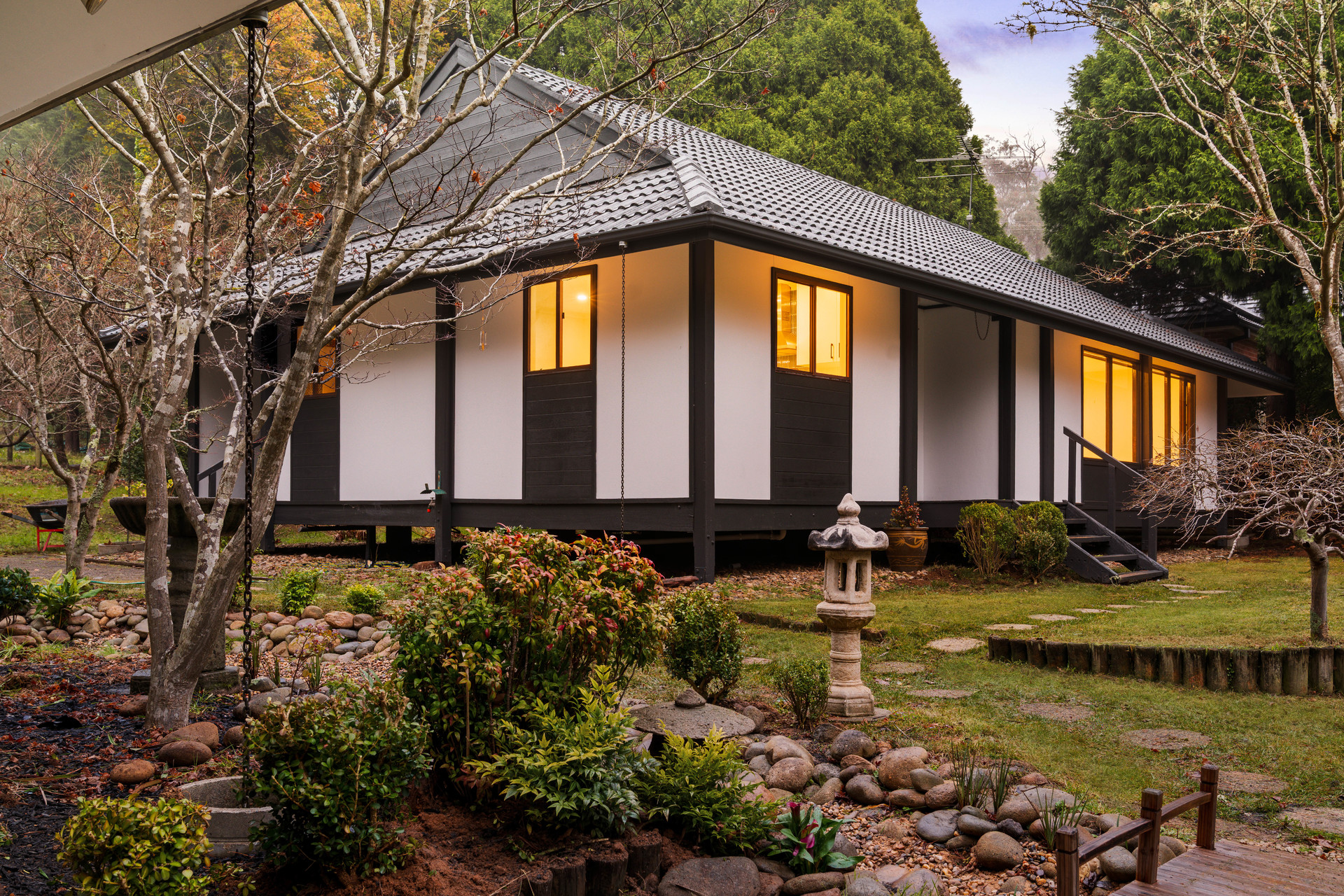 3 Morven Road, Leura, NSW 2780 AUS