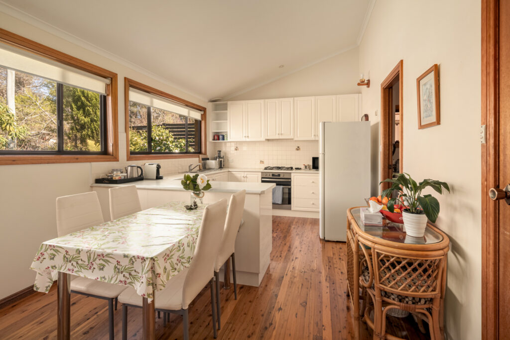 194 Govetts Leap Road, Blackheath, NSW 2785 AUS