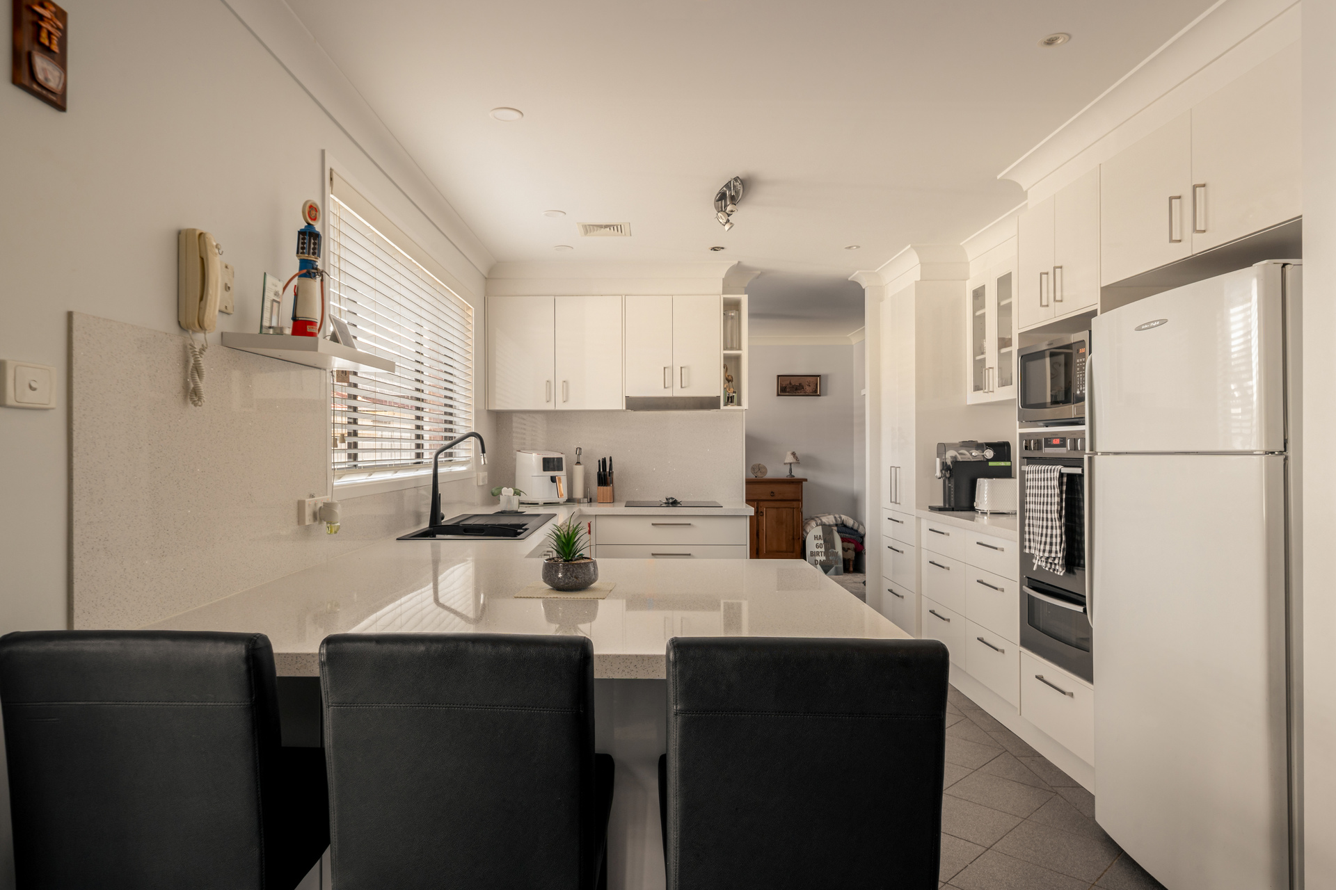 25 Robinia Drive, Lithgow, NSW 2790 AUS