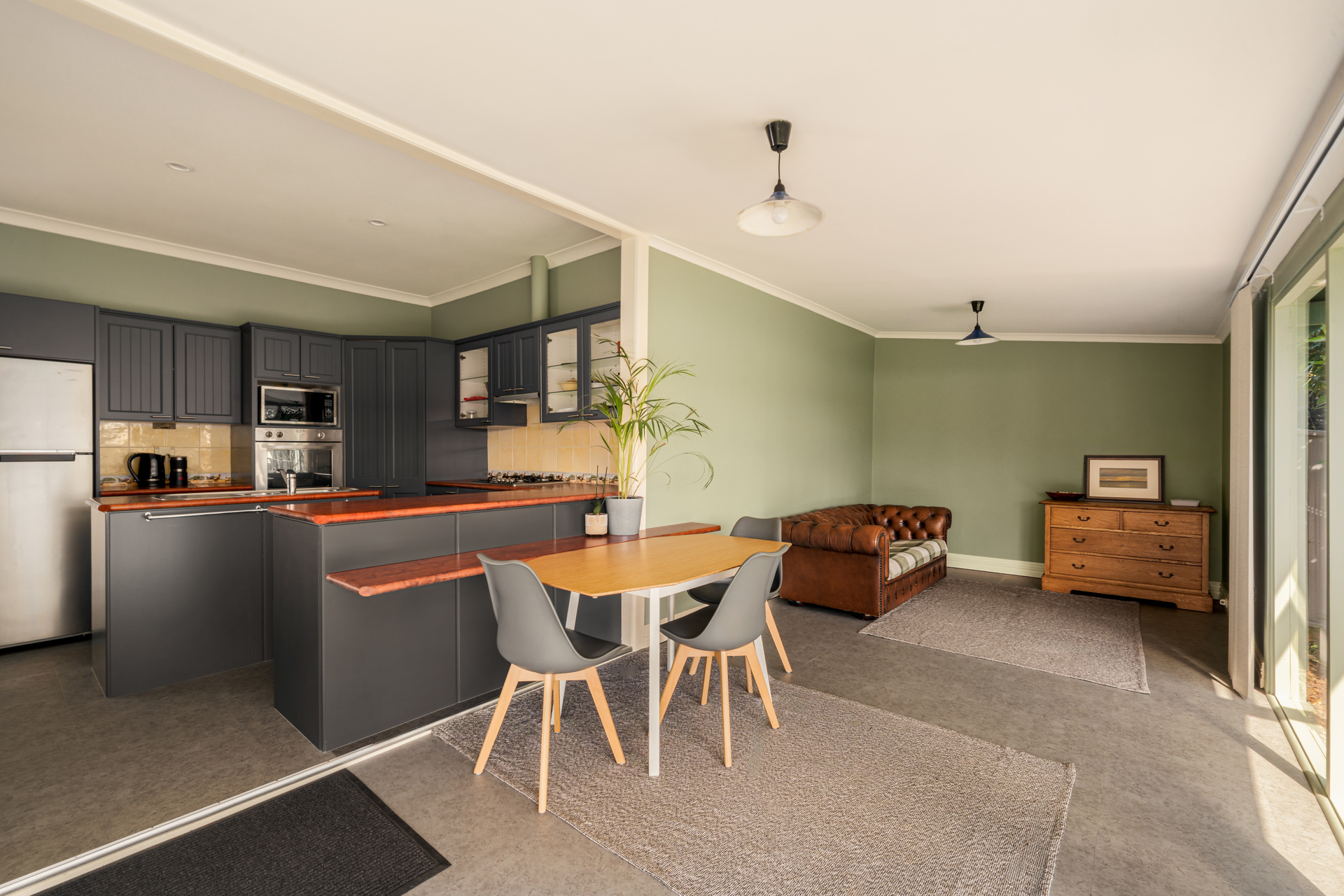 86 White Cross Road, Winmalee, NSW 2777 AUS