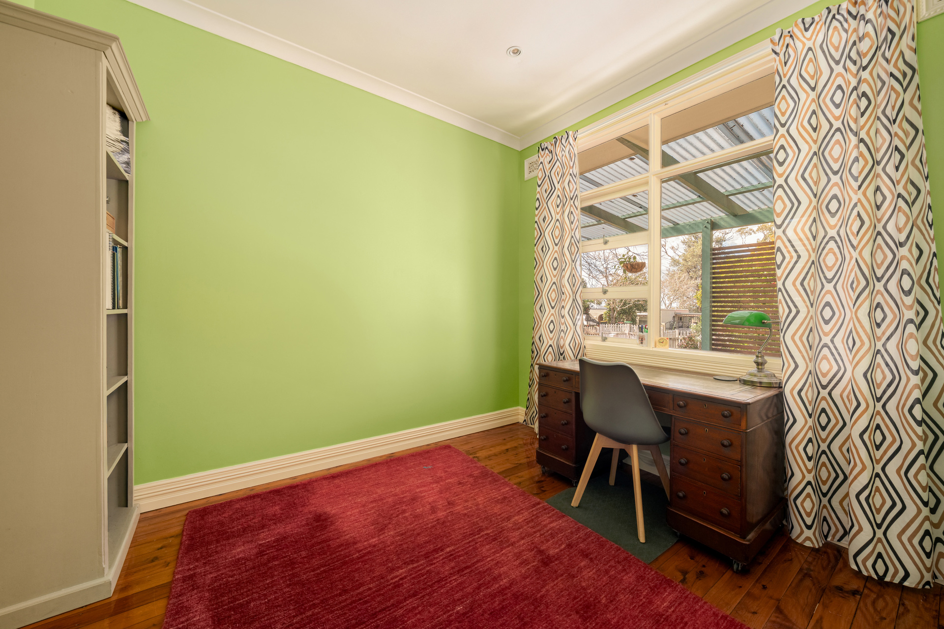 86 White Cross Road, Winmalee, NSW 2777 AUS