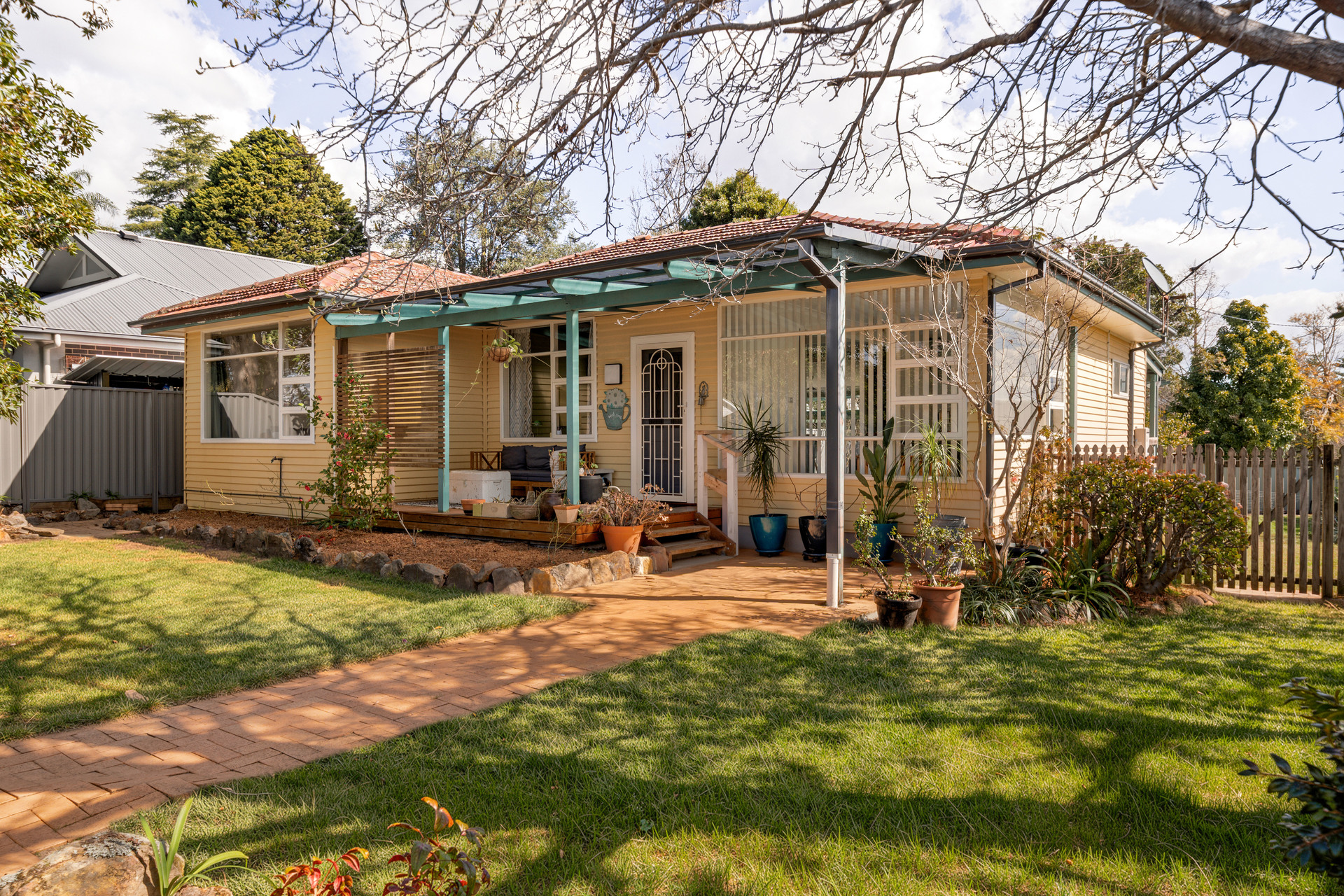 86 White Cross Road, Winmalee, NSW 2777 AUS