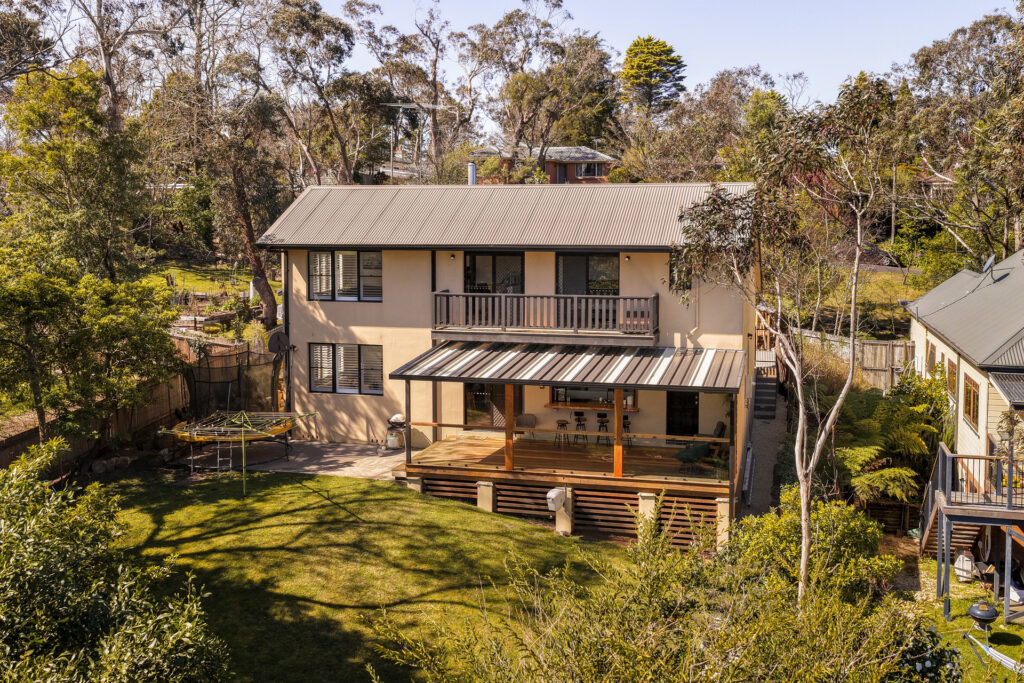12 Govett Street, Katoomba, NSW 2780 AUS