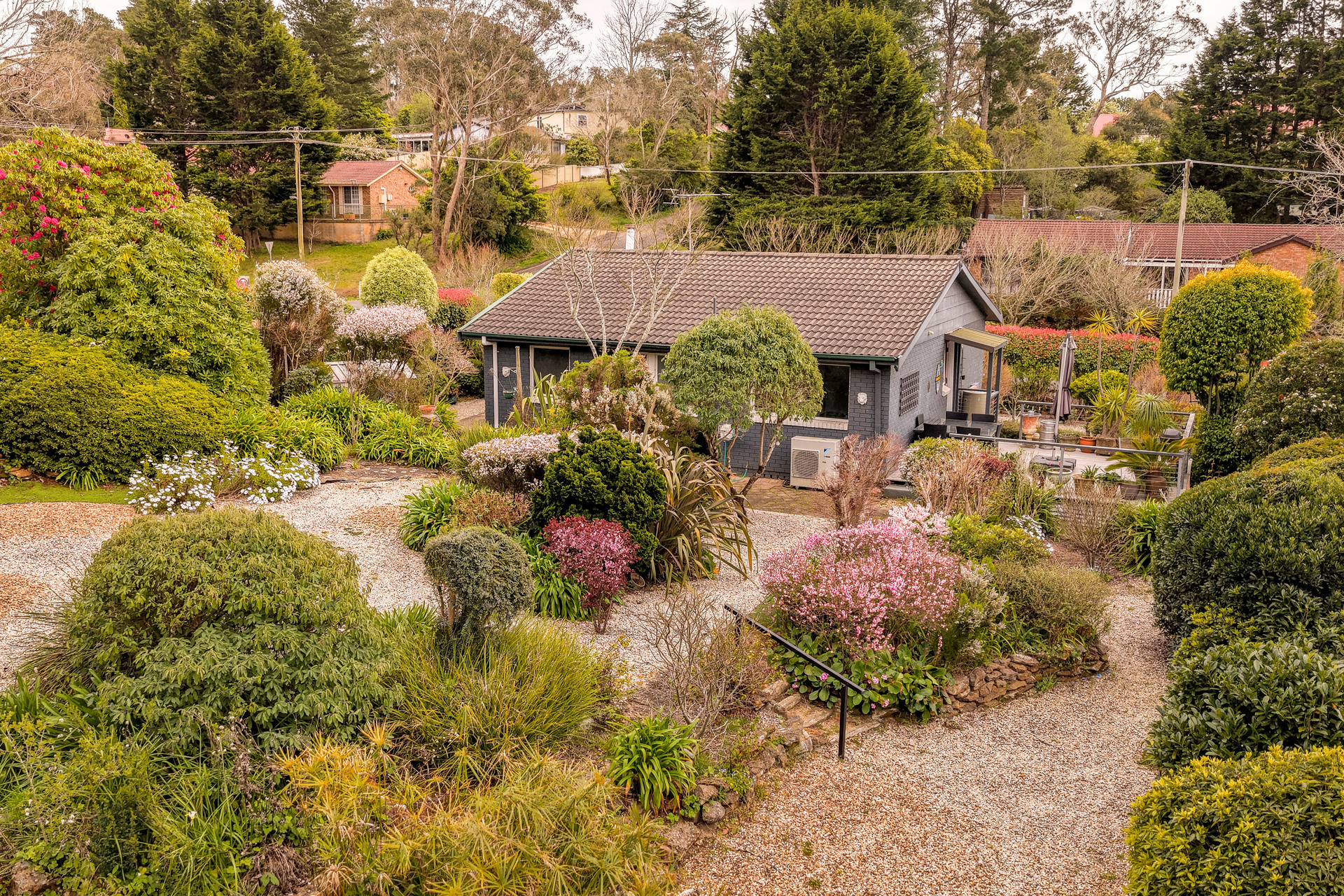 60 Backhouse Street, Wentworth Falls, NSW 2782 AUS