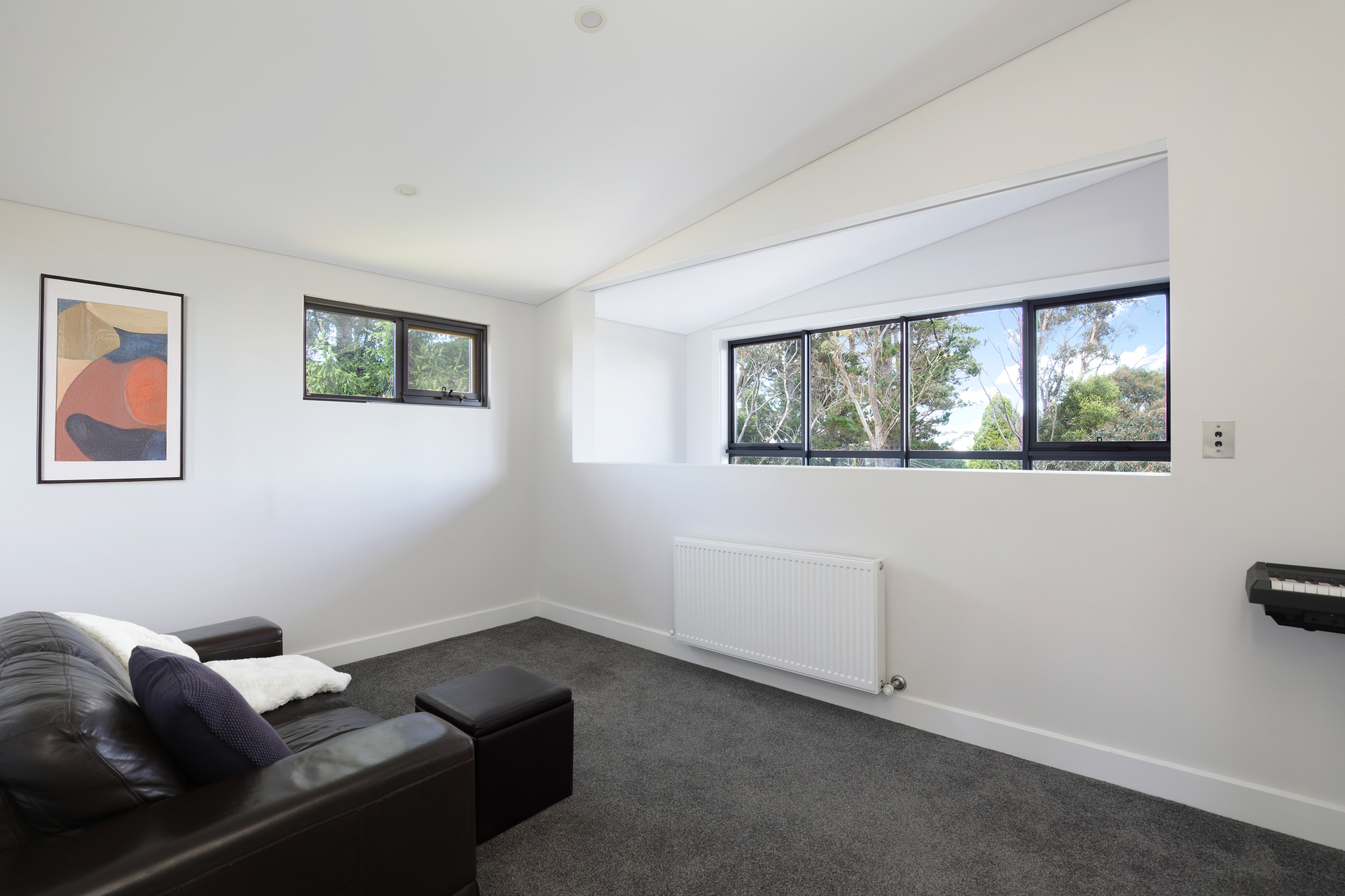 42 Hargraves Street, Blackheath, NSW 2785 AUS