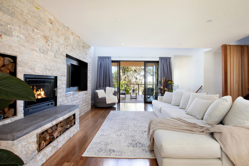 42 Hargraves Street, Blackheath, NSW 2785 AUS
