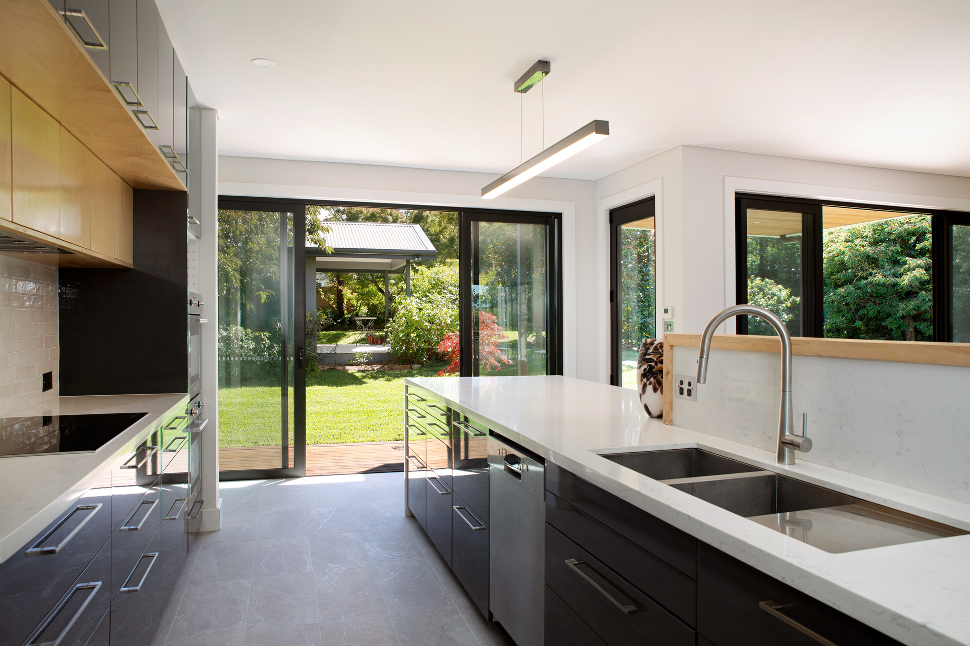 42 Hargraves Street, Blackheath, NSW 2785 AUS