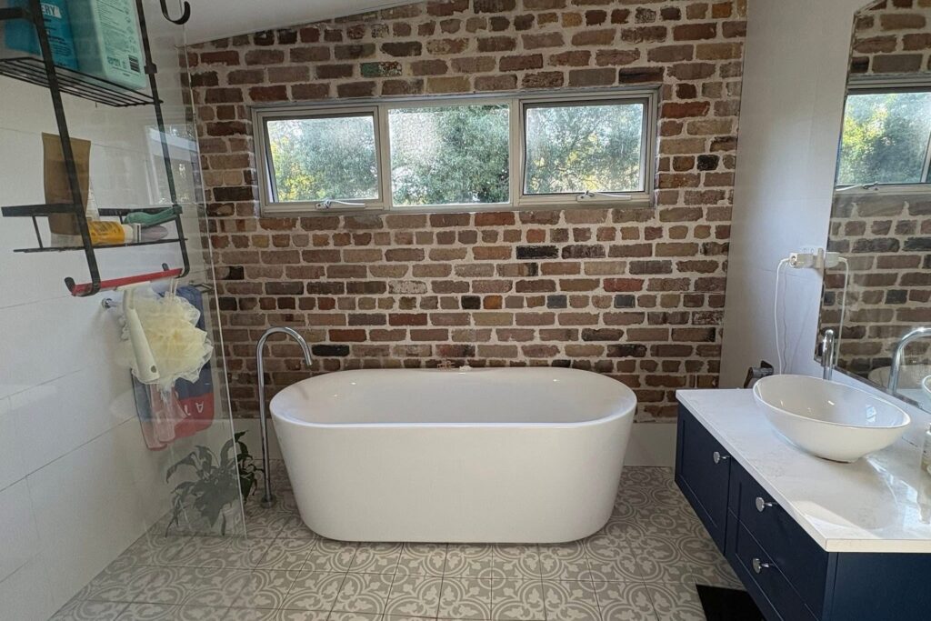 32 Paris Parade, Katoomba, NSW 2780 AUS