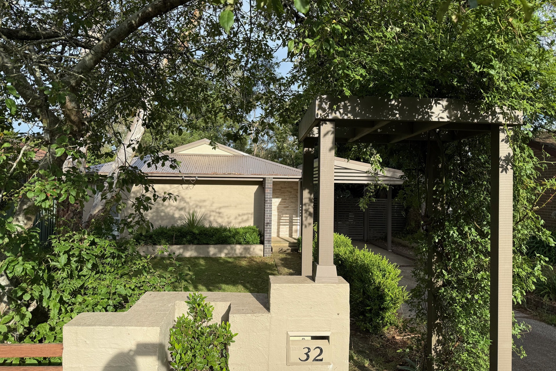 32 Paris Parade, Katoomba, NSW 2780 AUS