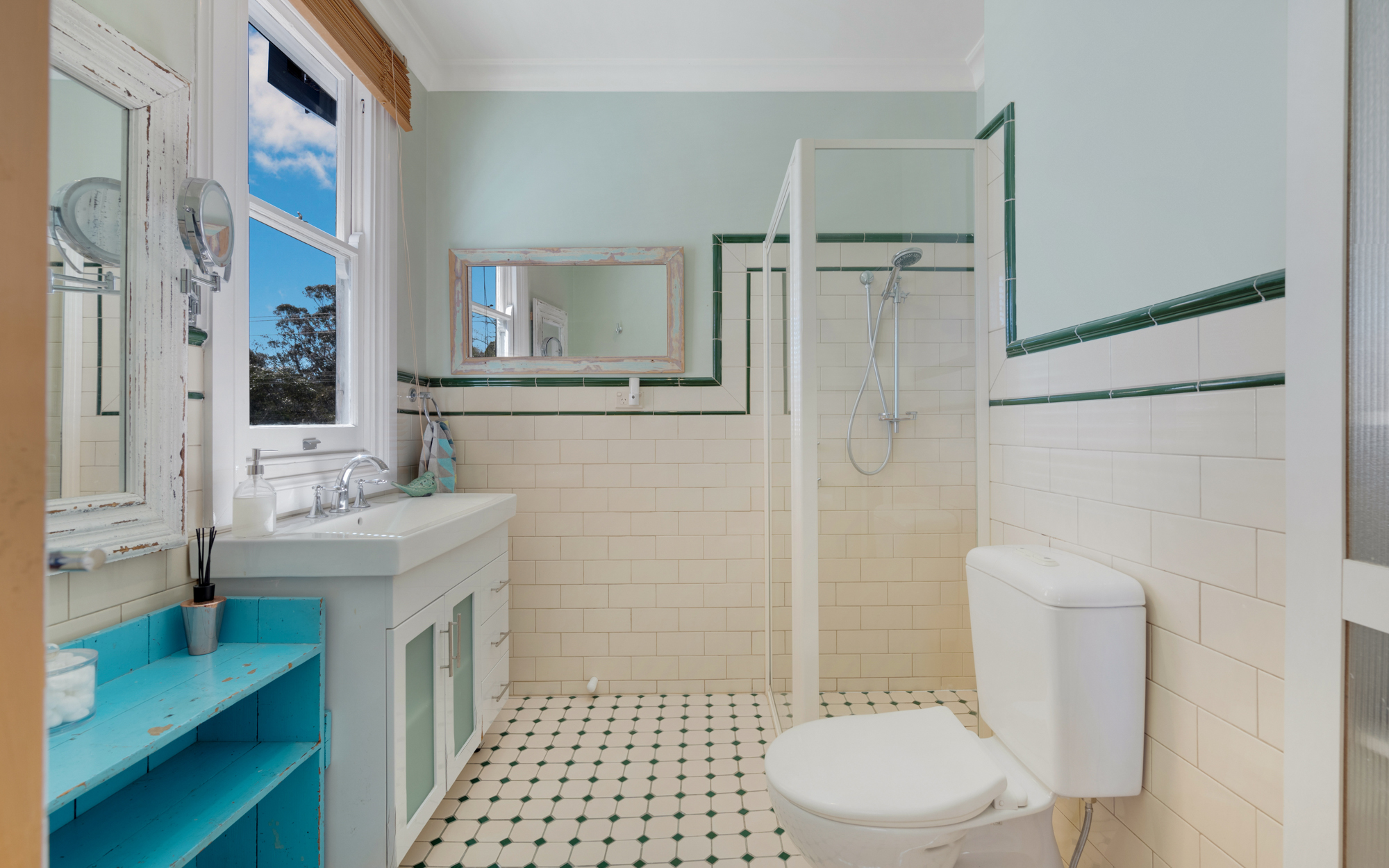 39 Martin Street, Katoomba, NSW 2780 AUS