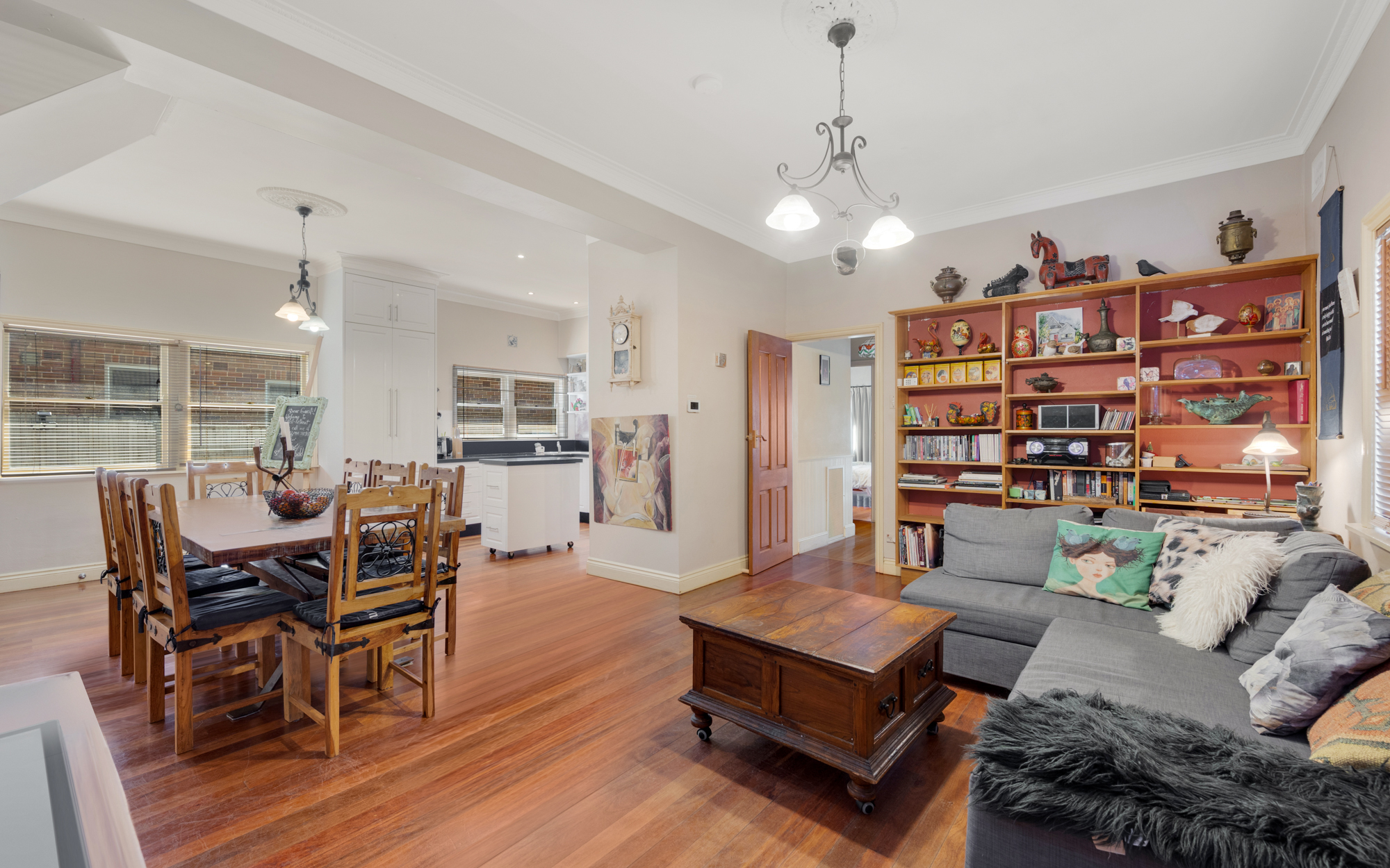 39 Martin Street, Katoomba, NSW 2780 AUS