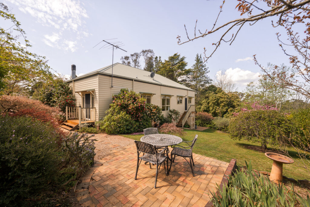 51 Northcote Road, Leura, NSW 2780 AUS