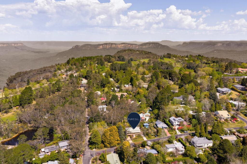 51 Northcote Road, Leura, NSW 2780 AUS