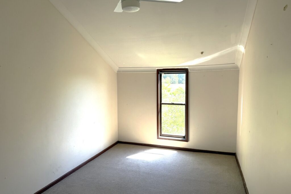 42 Henderson Road, Wentworth Falls, NSW 2782 AUS