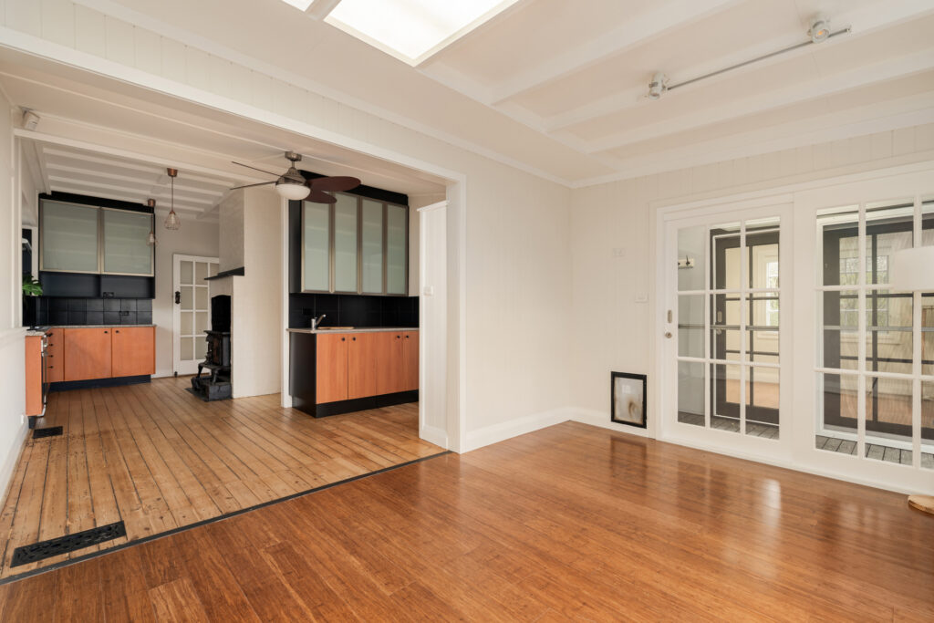 15 Mort Street, Katoomba, NSW 2780 AUS