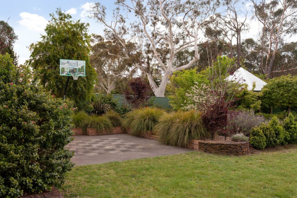 16-24 Redfern Street, Wentworth Falls, NSW 2782 AUS