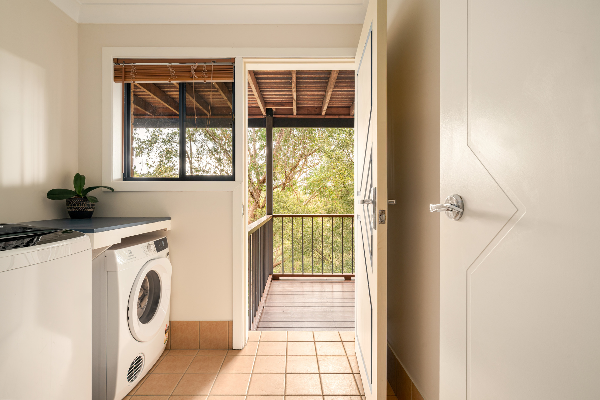 39 Stapylton Street, Winmalee, NSW 2777 AUS
