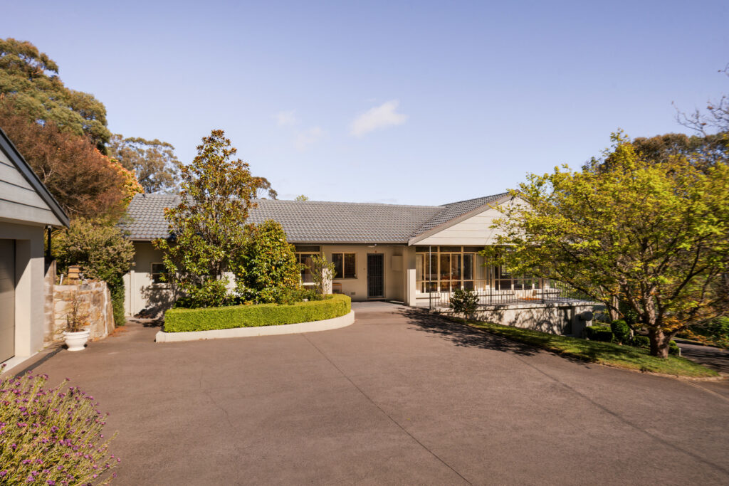 6 West Street, Lithgow, NSW 2790 AUS
