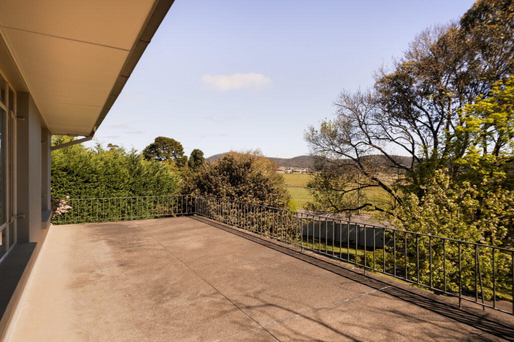 6 West Street, Lithgow, NSW 2790 AUS