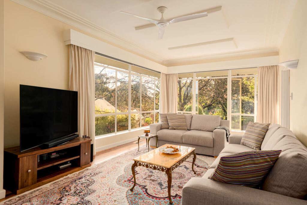 6 West Street, Lithgow, NSW 2790 AUS