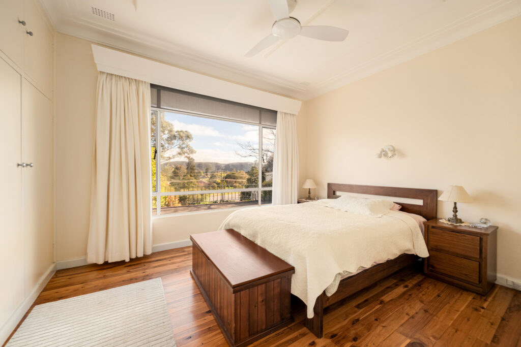 6 West Street, Lithgow, NSW 2790 AUS