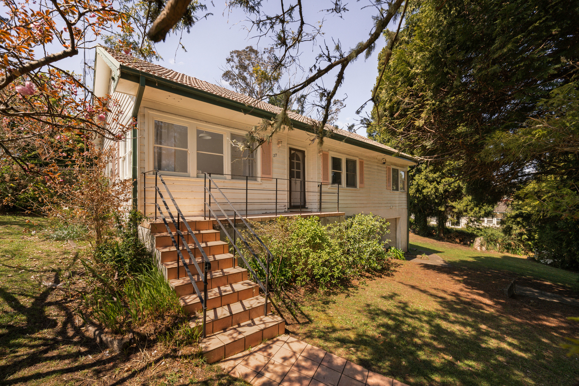27 Dora Street, Katoomba, NSW 2780 AUS