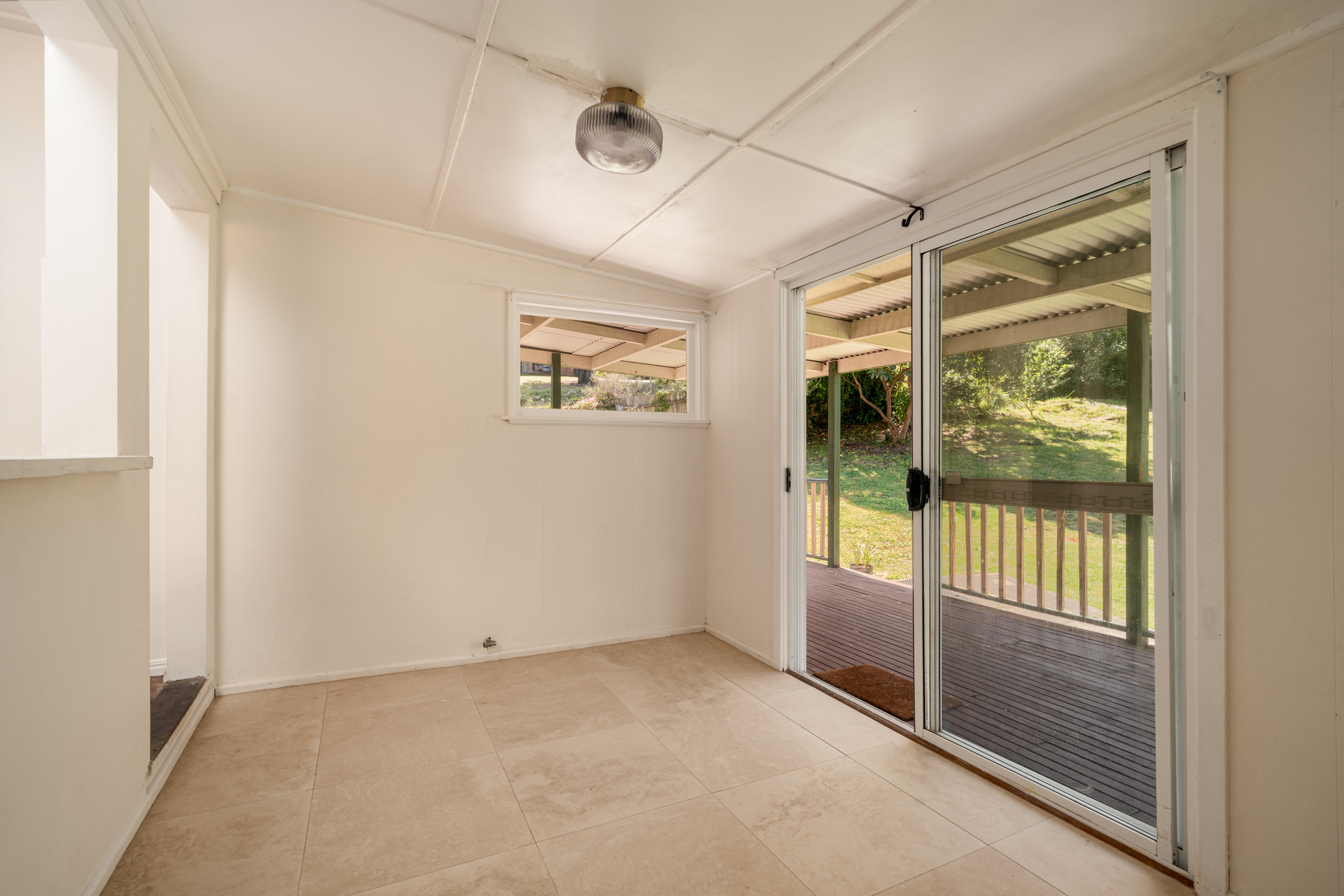 27 Dora Street, Katoomba, NSW 2780 AUS