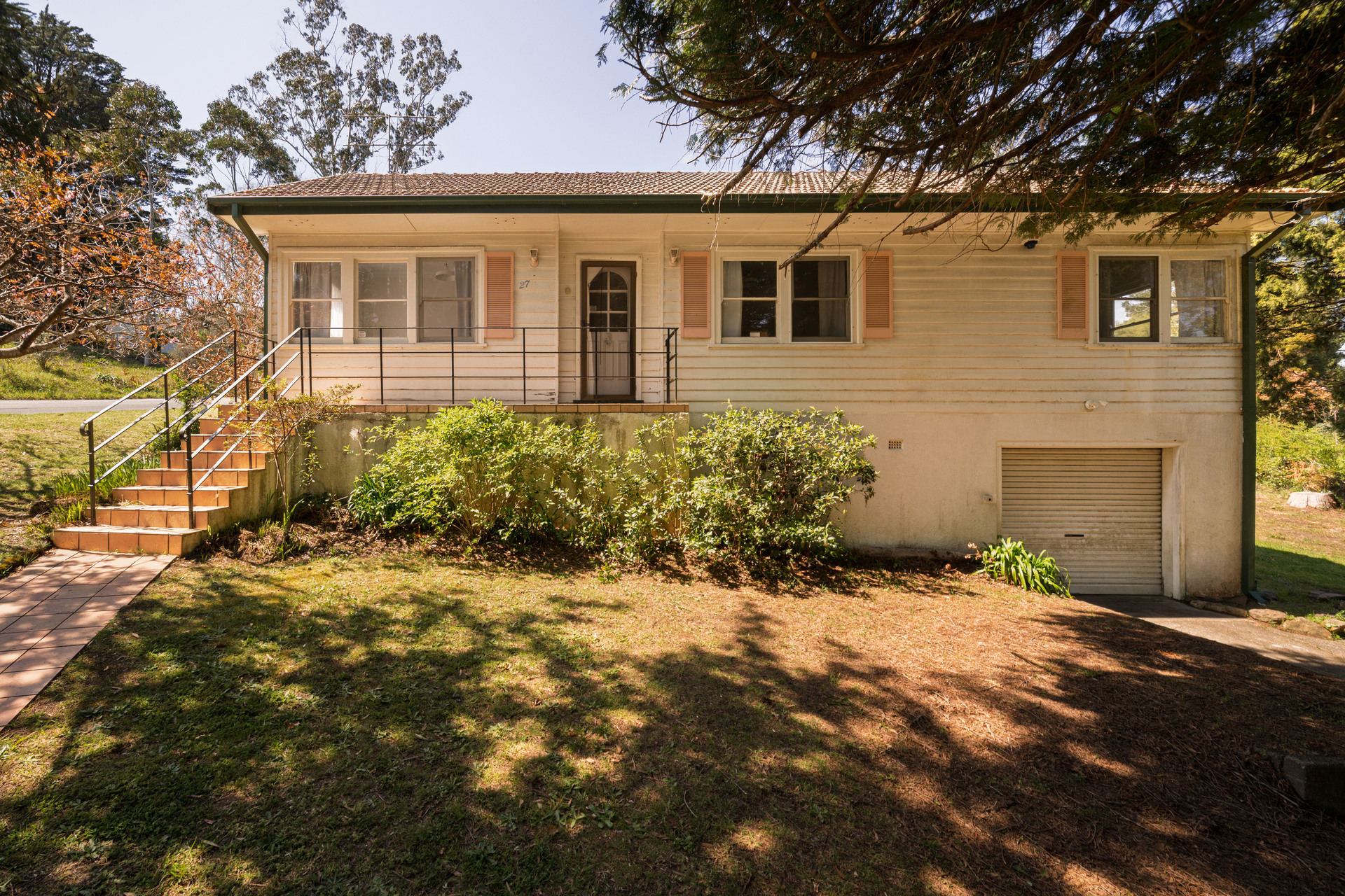 27 Dora Street, Katoomba, NSW 2780 AUS
