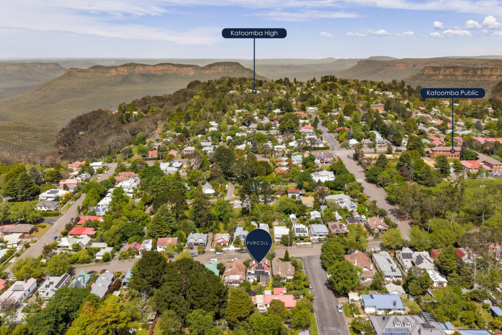 102 Waratah Street, Katoomba, NSW 2780 AUS